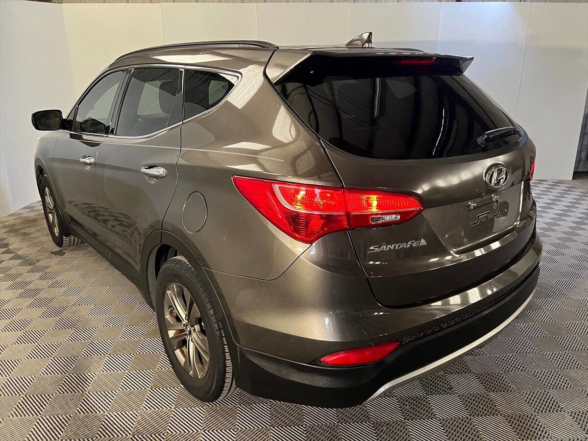 Used 2014 Hyundai Santa Fe Sport w/ Popular Equipment Package 02 image 7