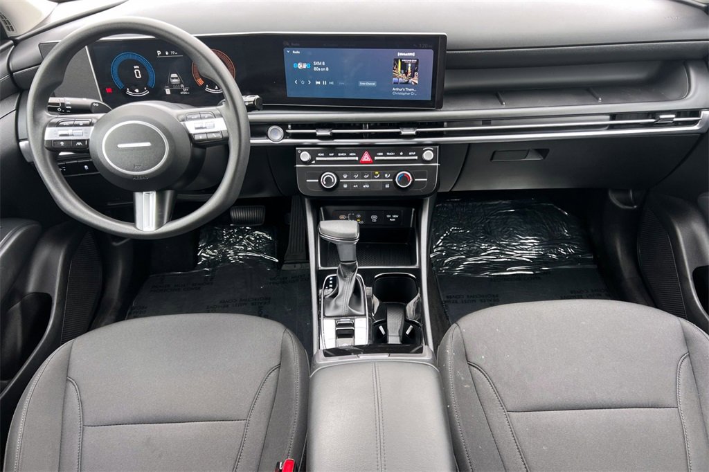 Used 2025 Hyundai Tucson SE image 15