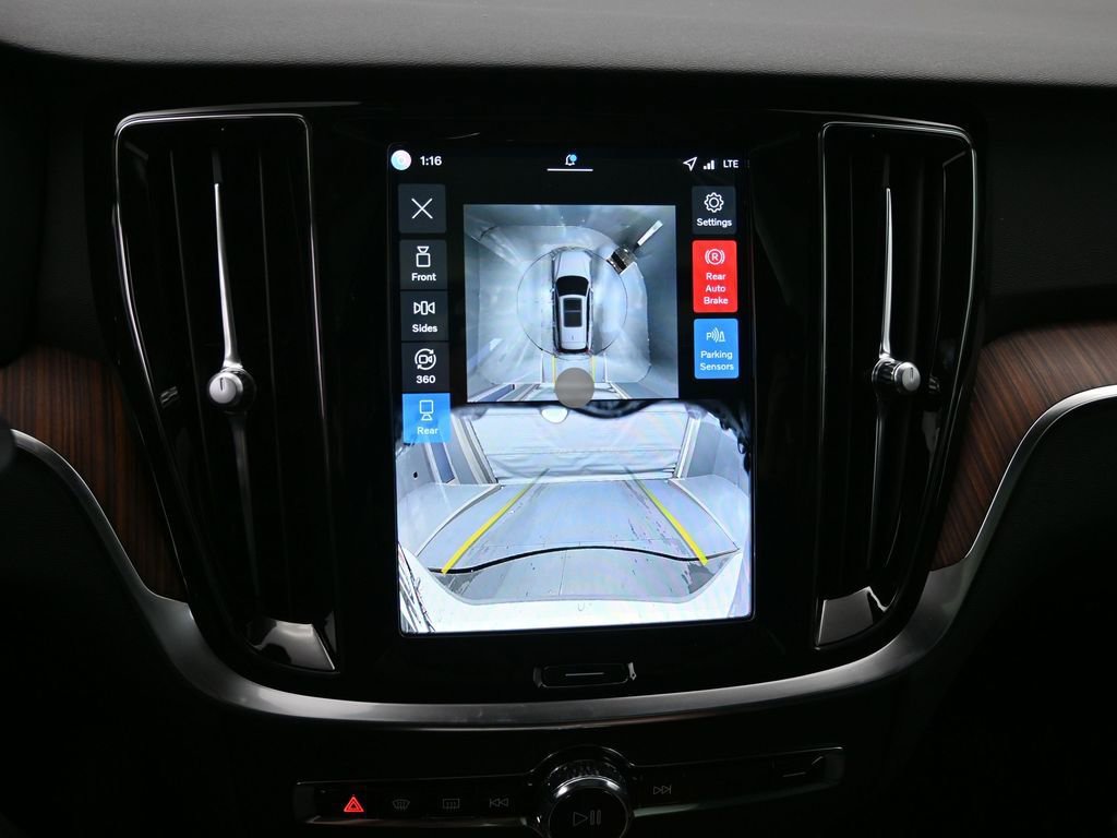 New 2026 Volvo V60 B5 Cross Country Plus w/ Climate Package image 13