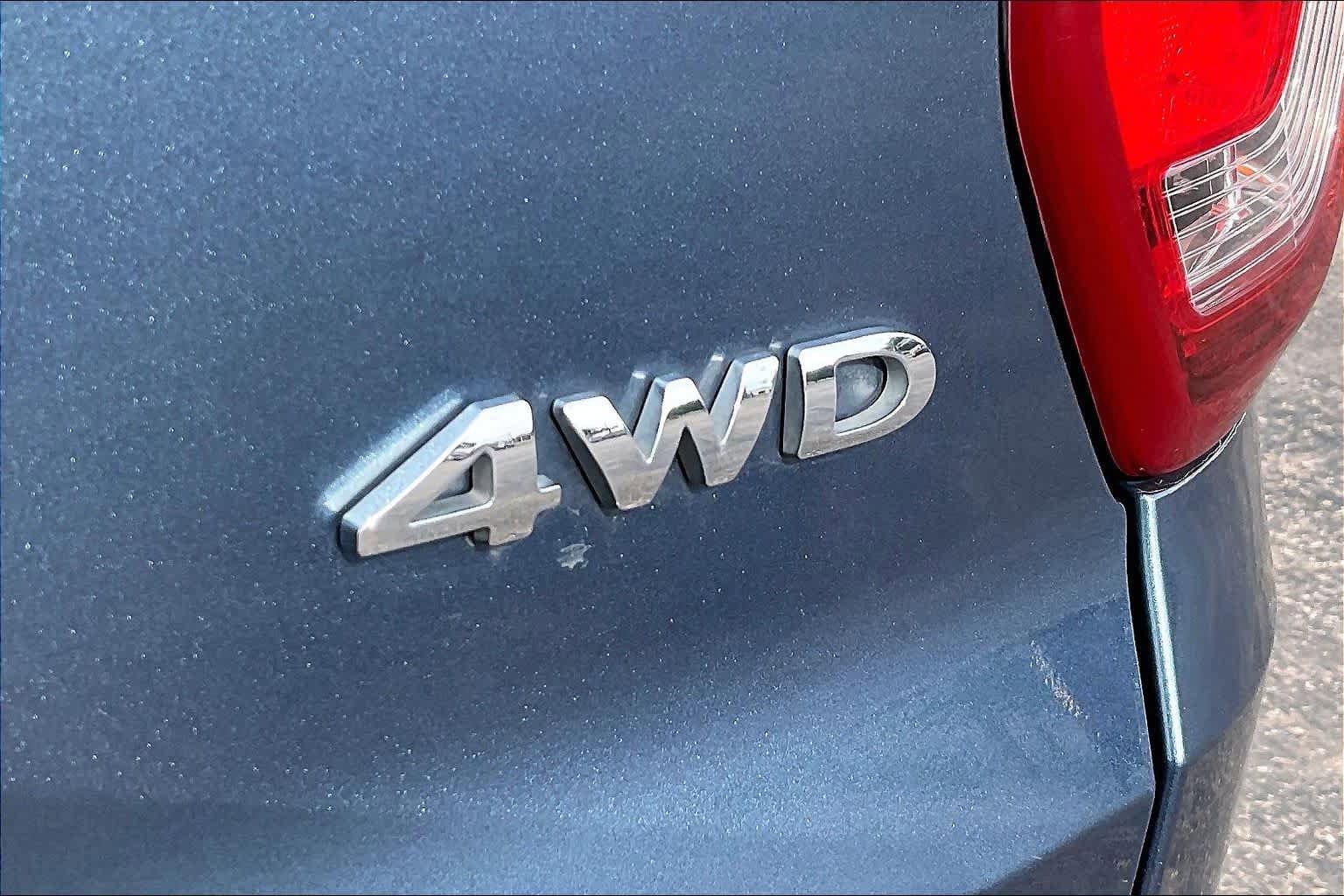 Used 2018 Ford Explorer Limited AWD/4WD image 10