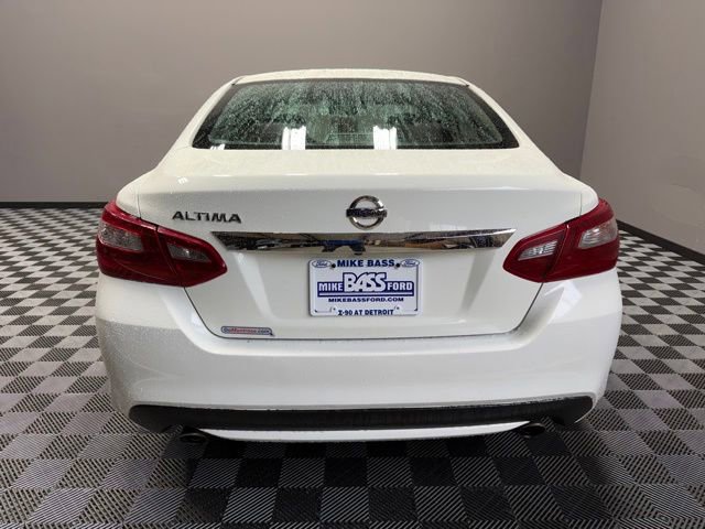 Used 2018 Nissan Altima 2.5 S w/ S Convenience Package FWD image 10