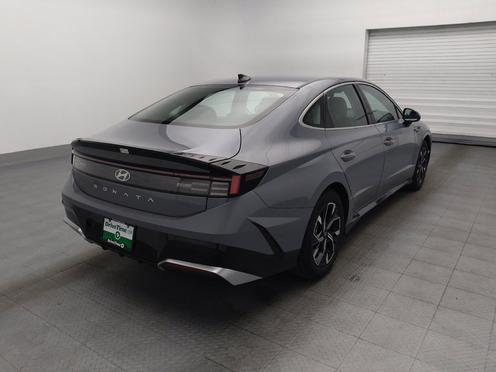 Used 2025 Hyundai Sonata SEL FWD image 9