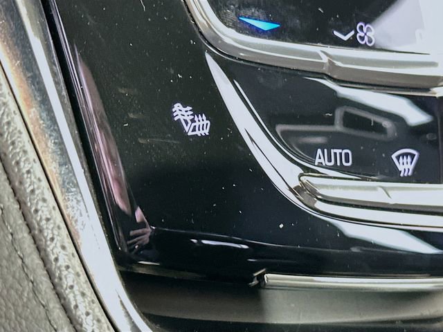 Used 2016 Cadillac CTS V w/ Carbon Fiber Package image 21