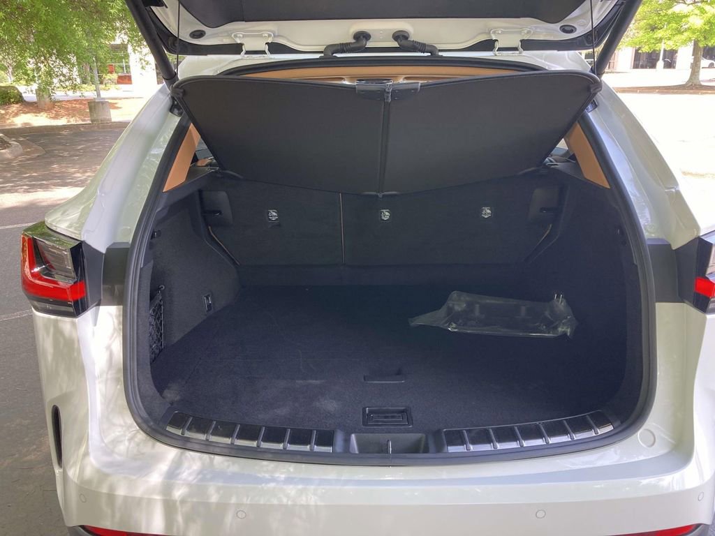 Used 2026 Lexus NX 350 AWD image 8