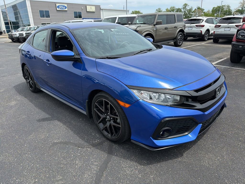 Used 2018 Honda Civic Sport image 2