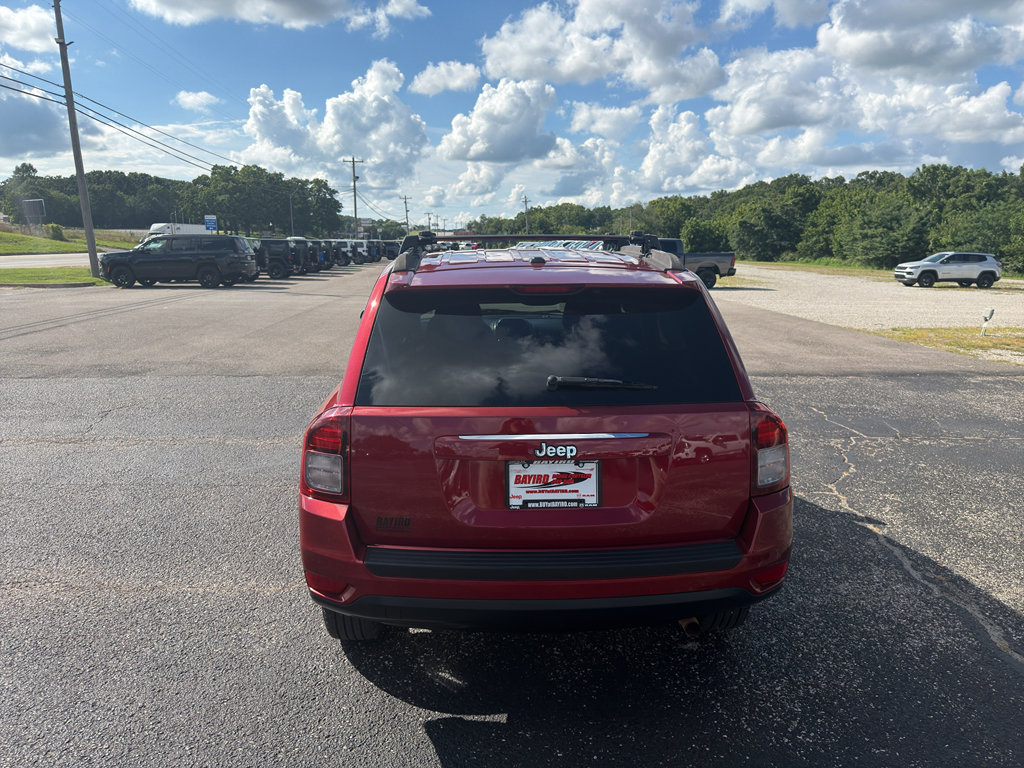 Used 2016 Jeep Compass Sport w/ Power Value Group FWD image 4