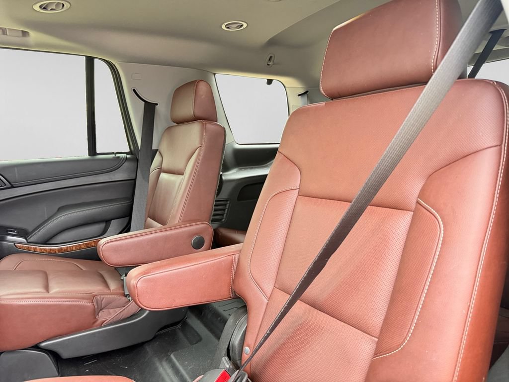 Used 2019 Chevrolet Tahoe Premier w/ Premier Plus Edition AWD/4WD image 39