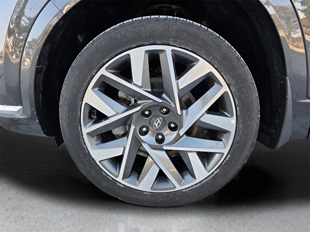 Used 2023 Hyundai Santa Fe Calligraphy image 11