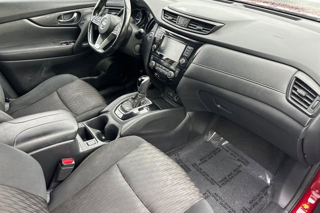 Used 2018 Nissan Rogue SV w/ Premium Package image 22