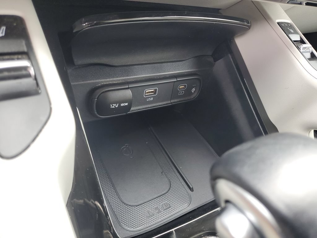 Used 2023 Kia Telluride S FWD image 19