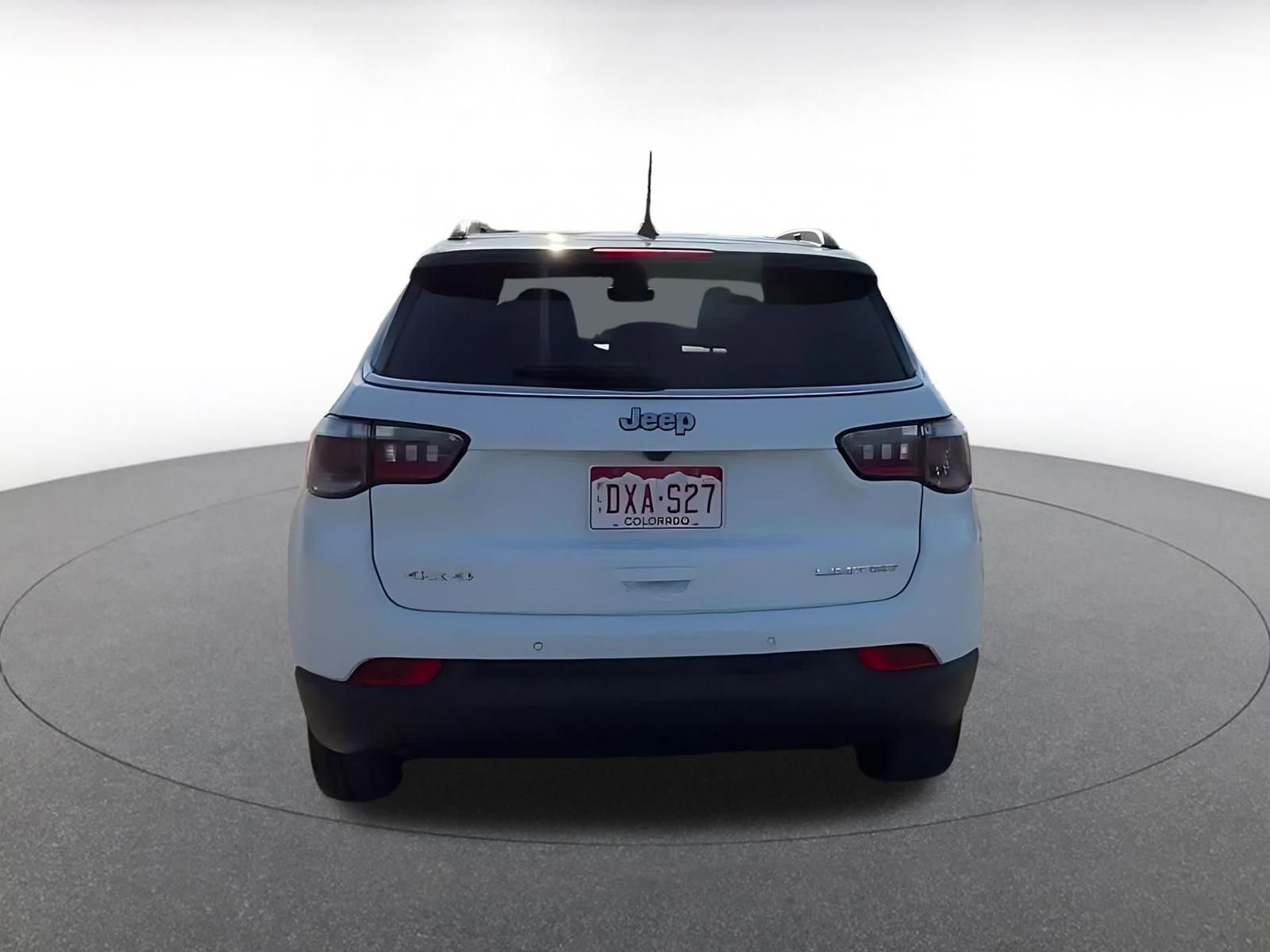 Used 2025 Jeep Compass Limited AWD/4WD image 12