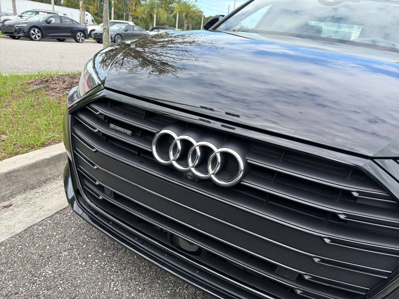Used 2021 Audi A8 L 3.0T w/ Executive Plus Package AWD/4WD image 10