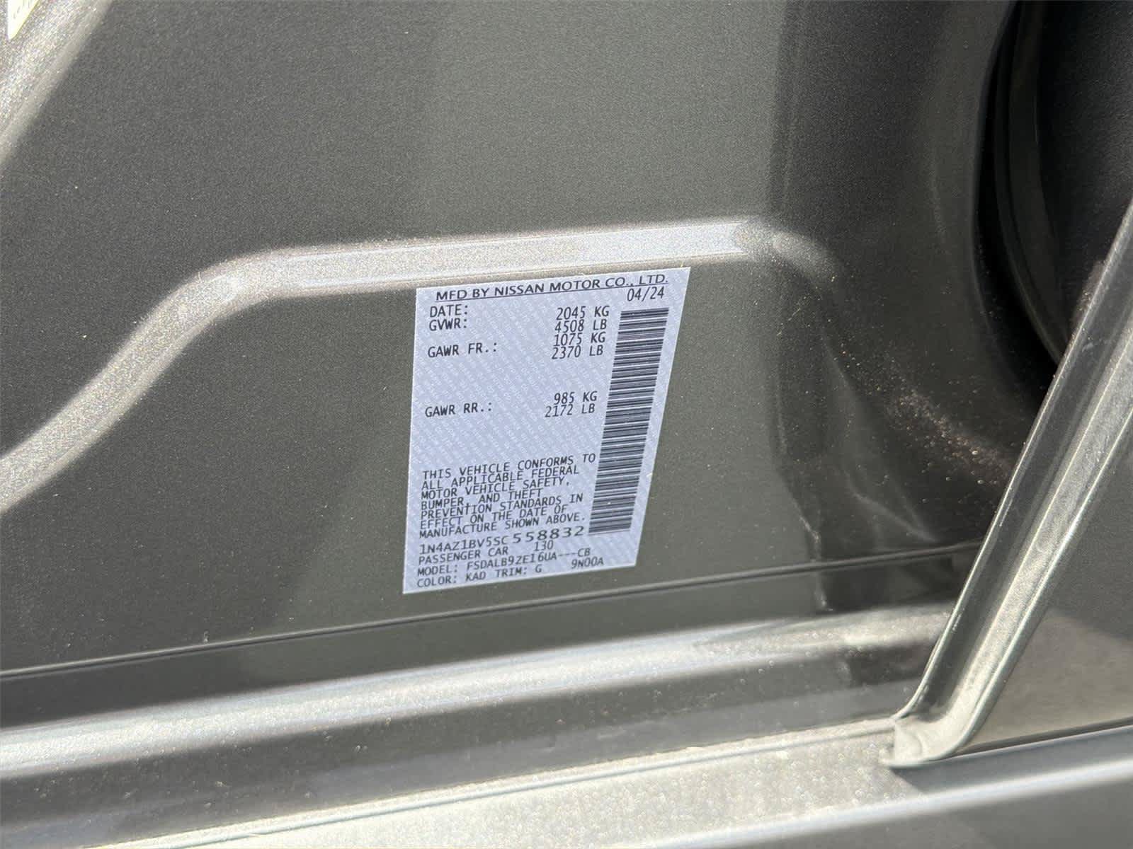 Used 2025 Nissan Leaf S FWD image 22