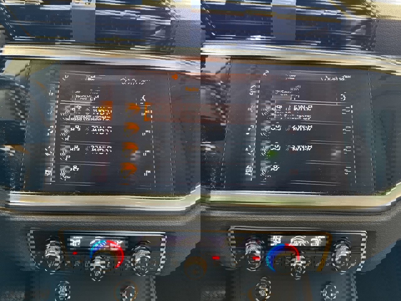 Used 2022 Audi Q3 2.0T Premium w/ Convenience Package image 25