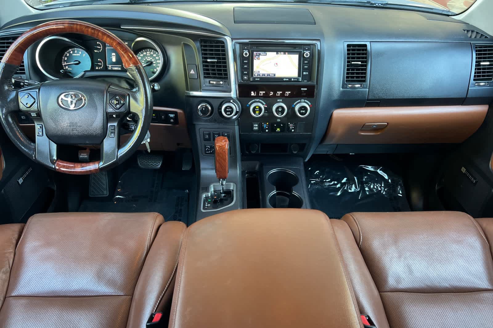 Used 2018 Toyota Sequoia Platinum w/ Carpet Mat Package AWD/4WD image 3