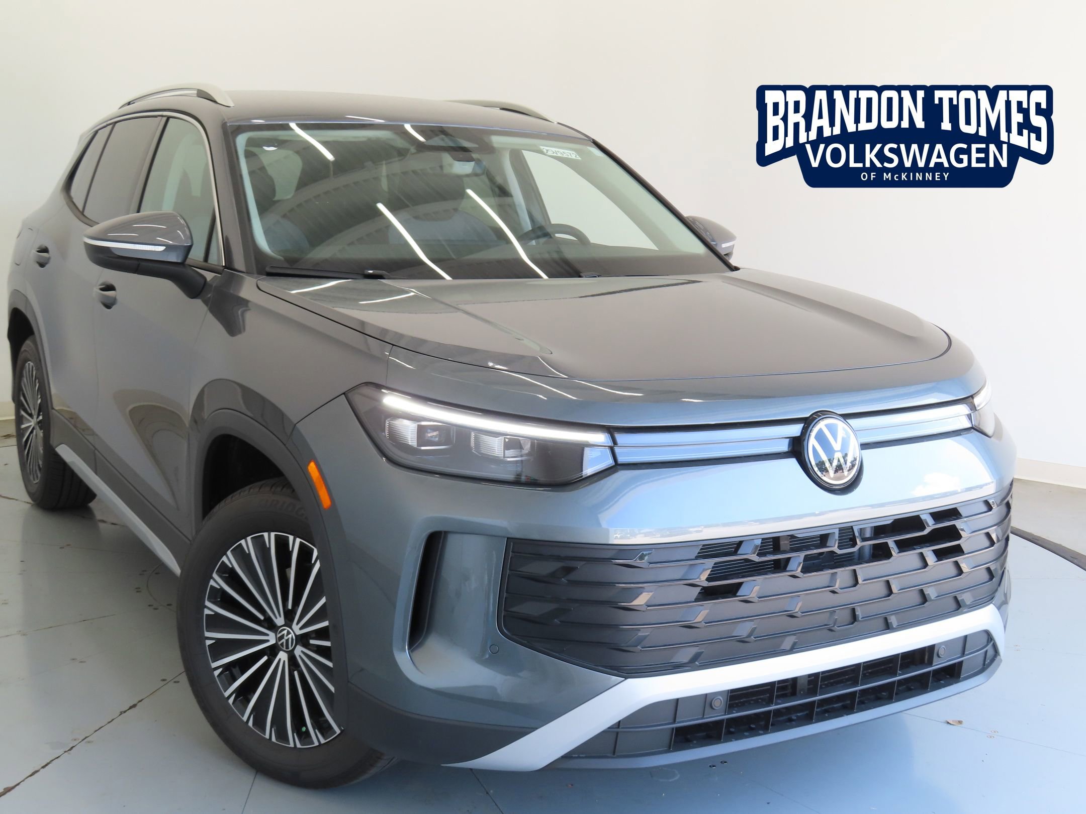 New 2025 Volkswagen Tiguan S