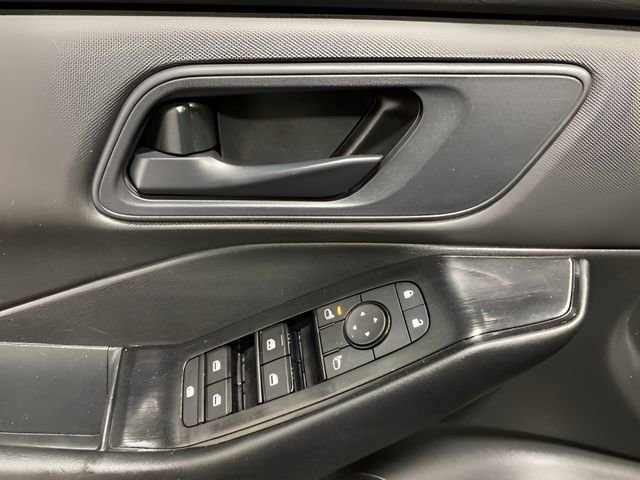 Certified 2024 Nissan Rogue S AWD/4WD image 10