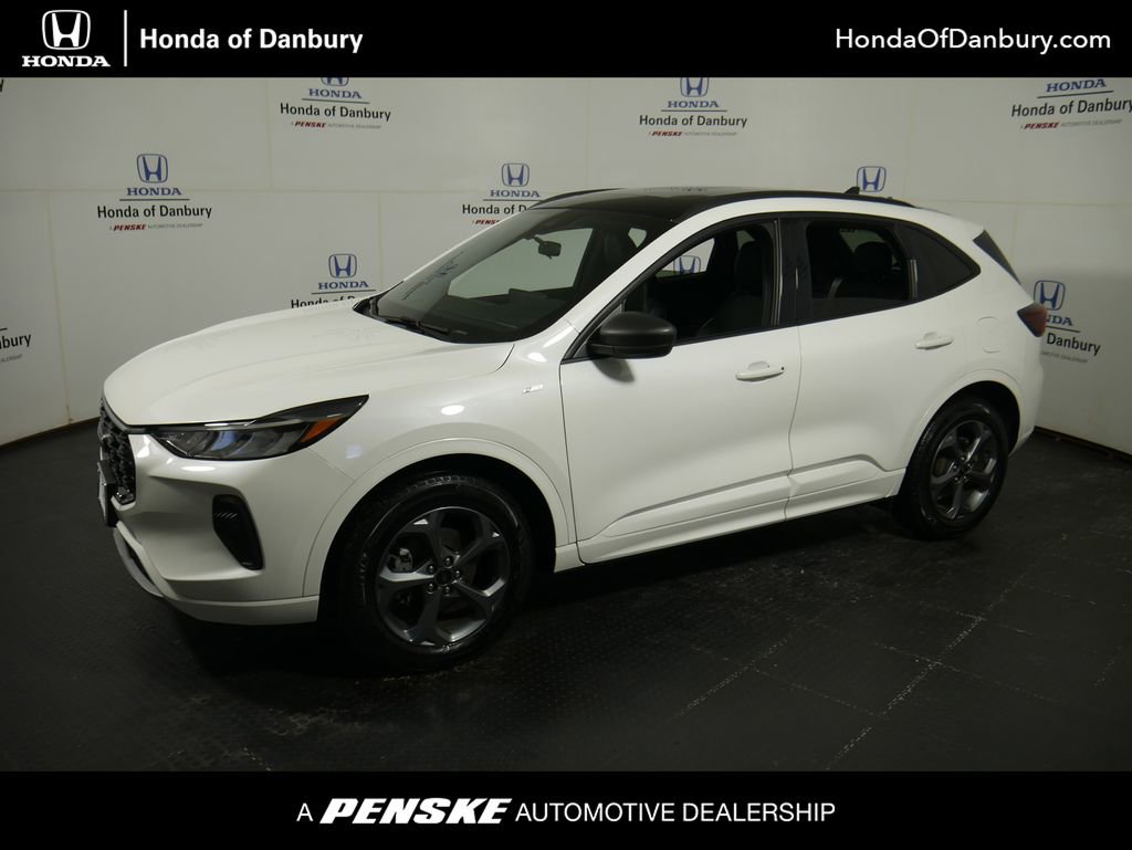 Used 2024 Ford Escape ST-Line w/ Tech Pack #1