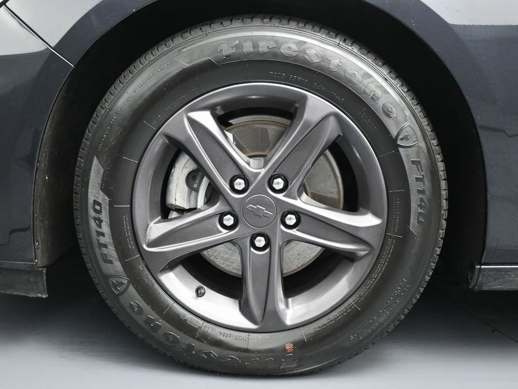 Used 2023 Chevrolet Malibu LS image 9