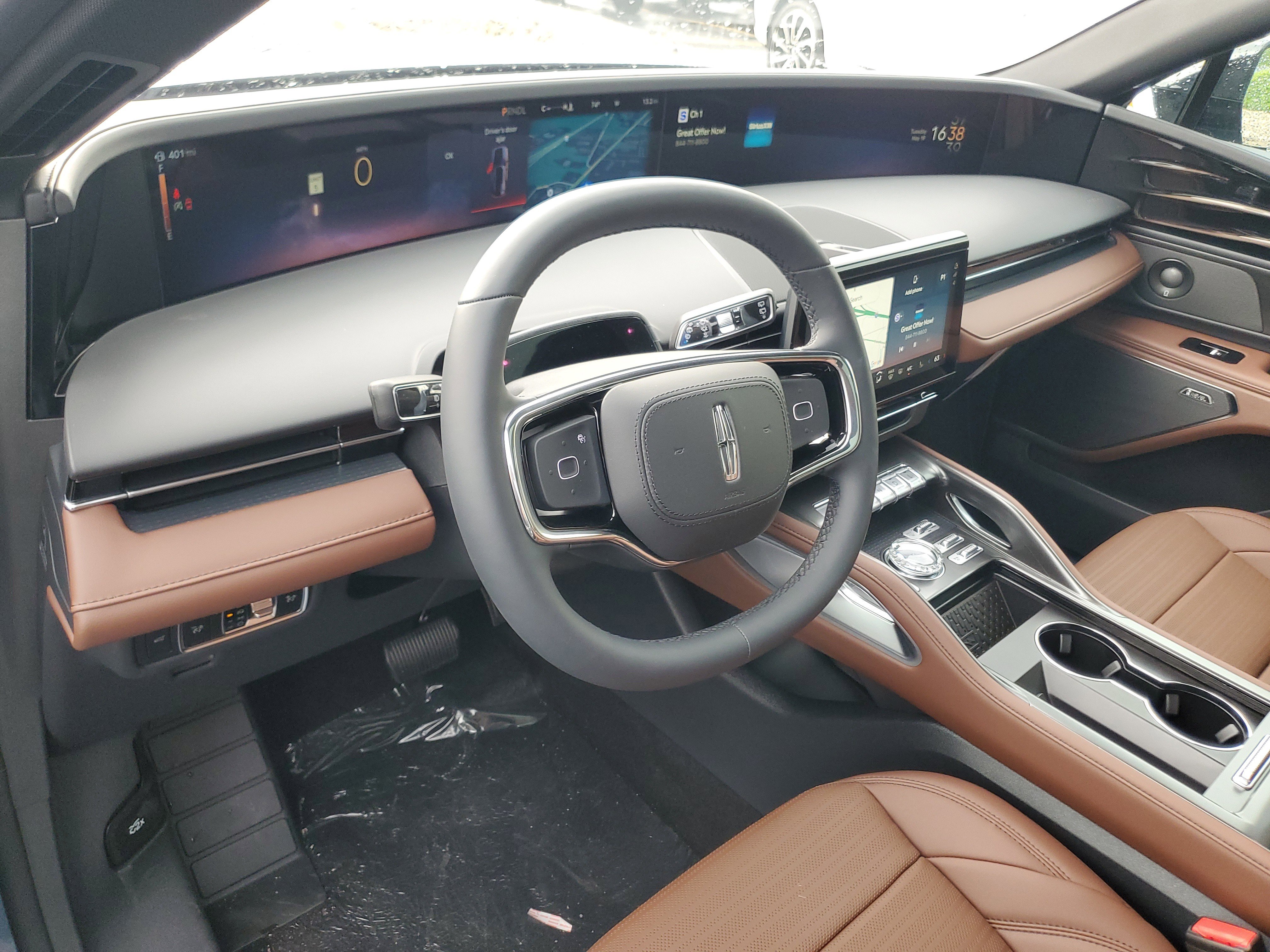 New 2026 Lincoln Nautilus Reserve w/ Jet Appearance Package AWD/4WD image 13