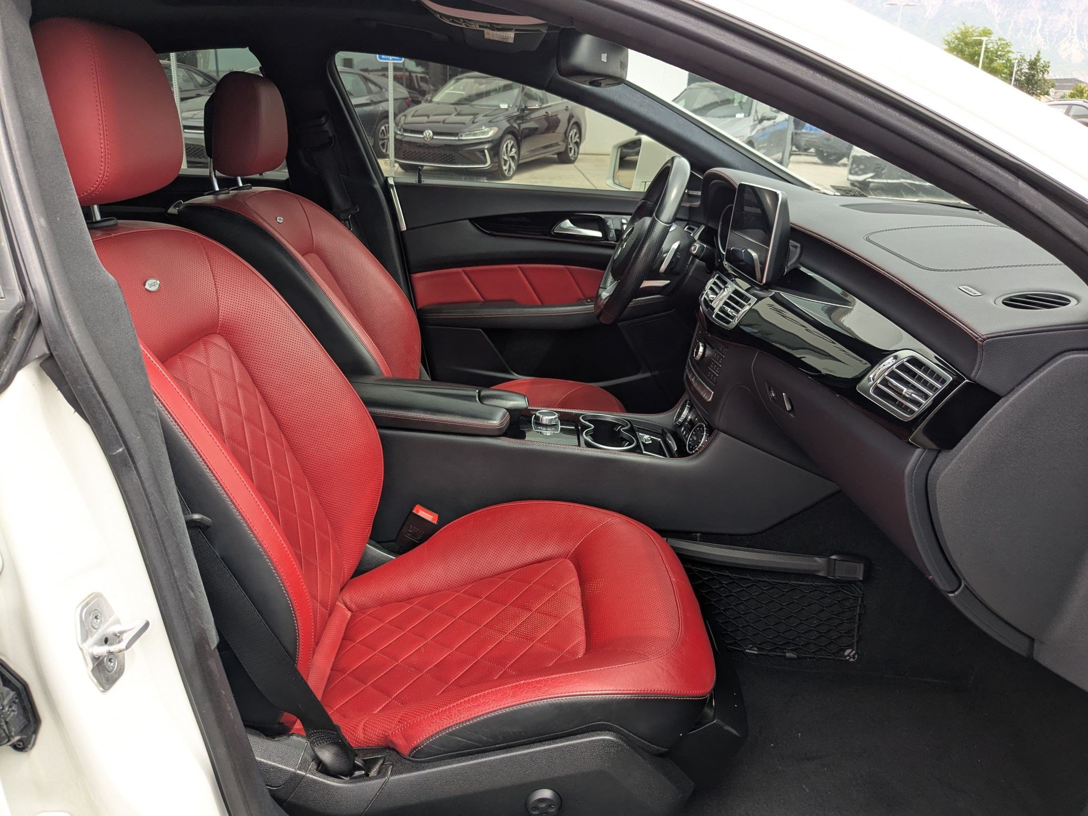 Used 2016 Mercedes-Benz CLS 400 image 36