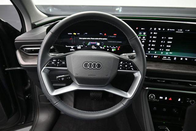 Used 2025 Audi Q5 Premium w/ Convenience Package AWD/4WD image 15
