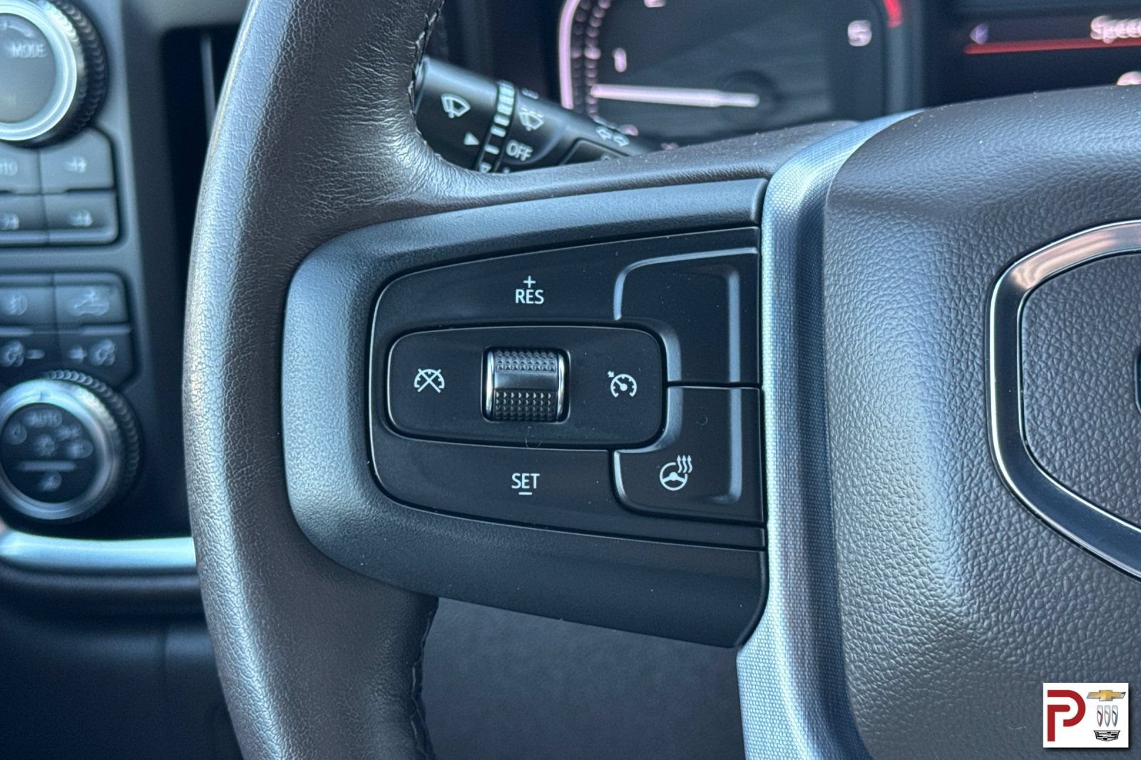 Certified 2022 GMC Sierra 2500 SLT w/ SLT Premium Package AWD/4WD image 27