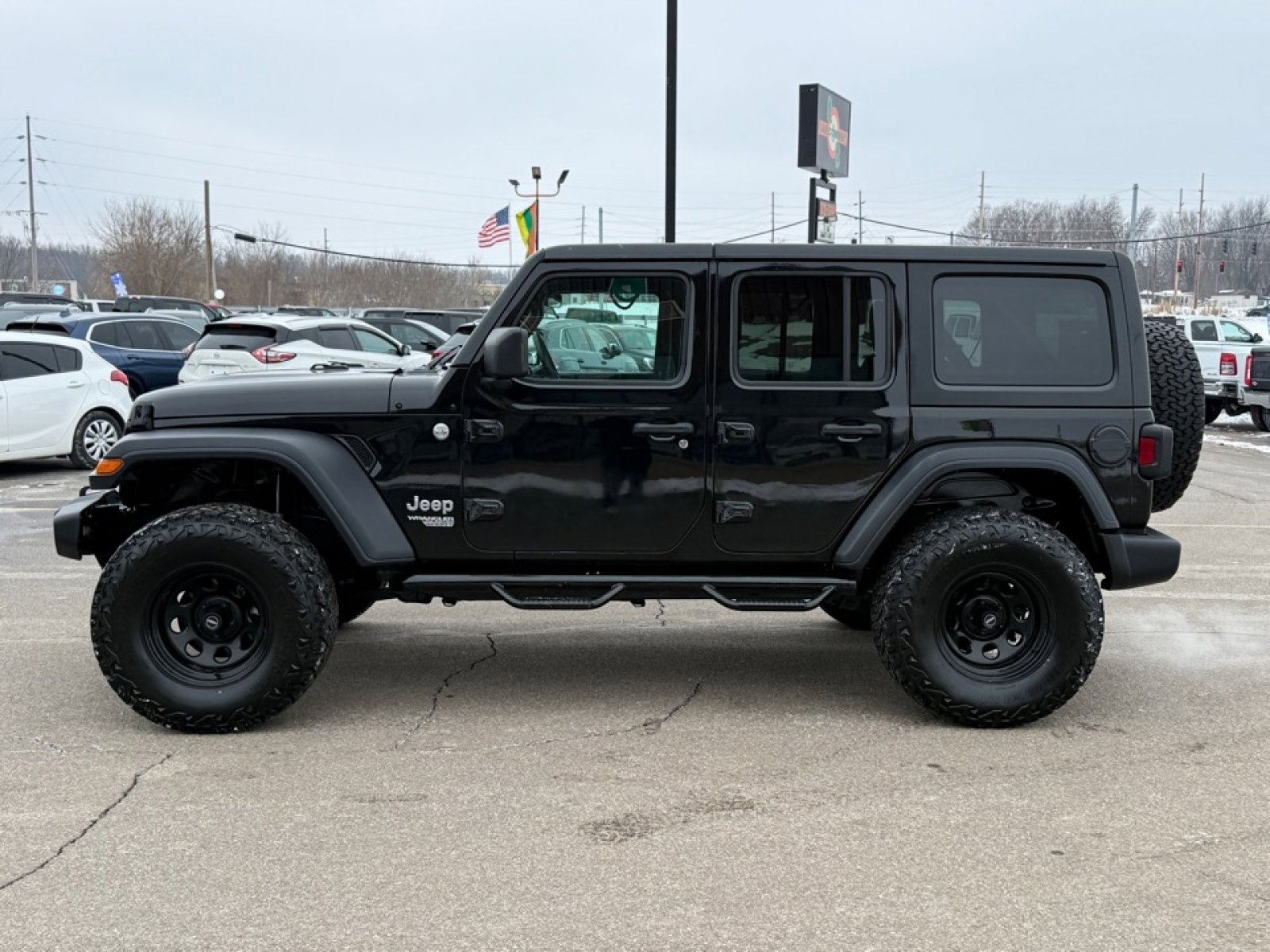 Used 2018 Jeep Wrangler Unlimited Sport S image 5