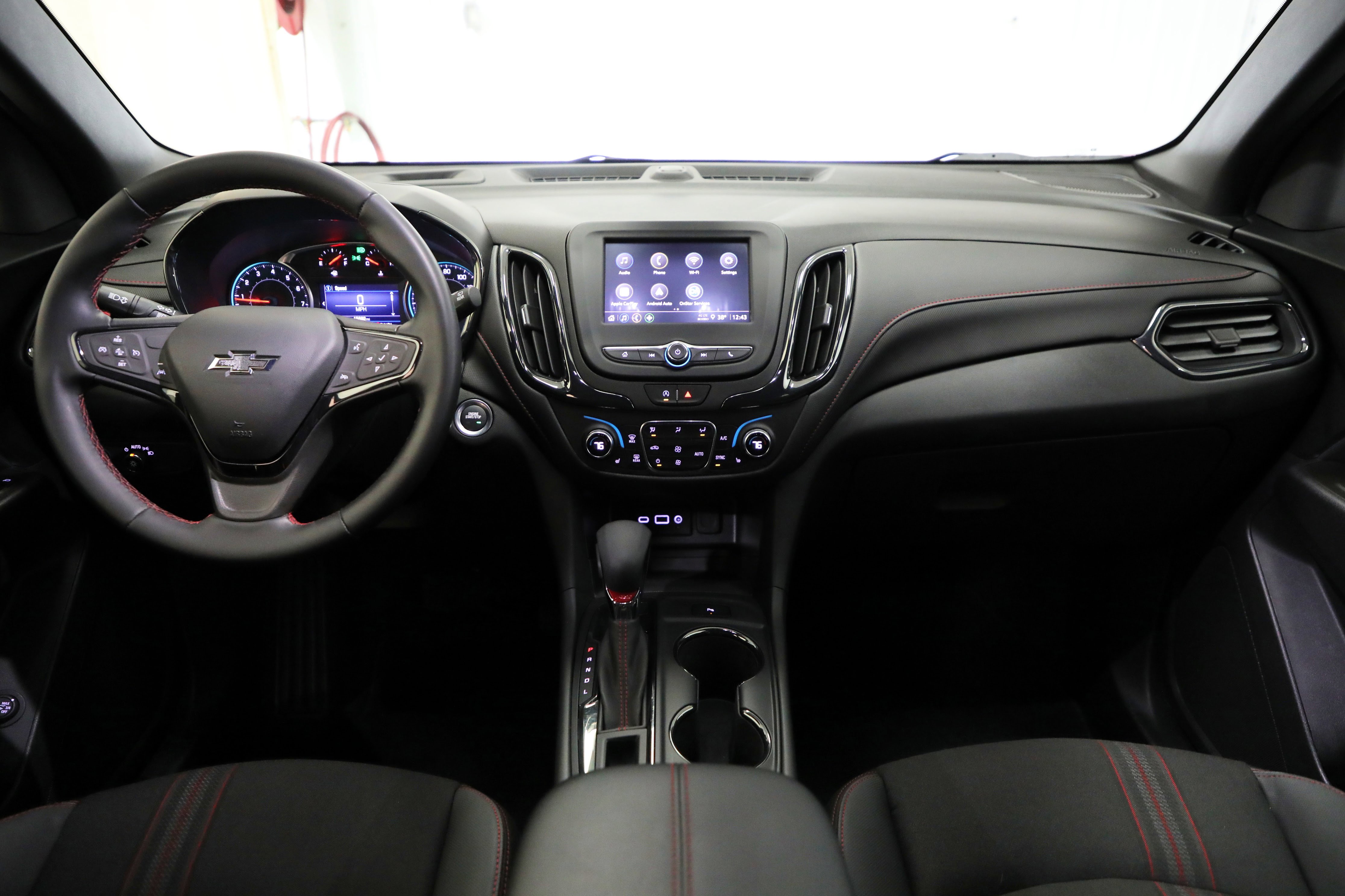 Used 2023 Chevrolet Equinox RS w/ LPO, Floor Liner Package image 2