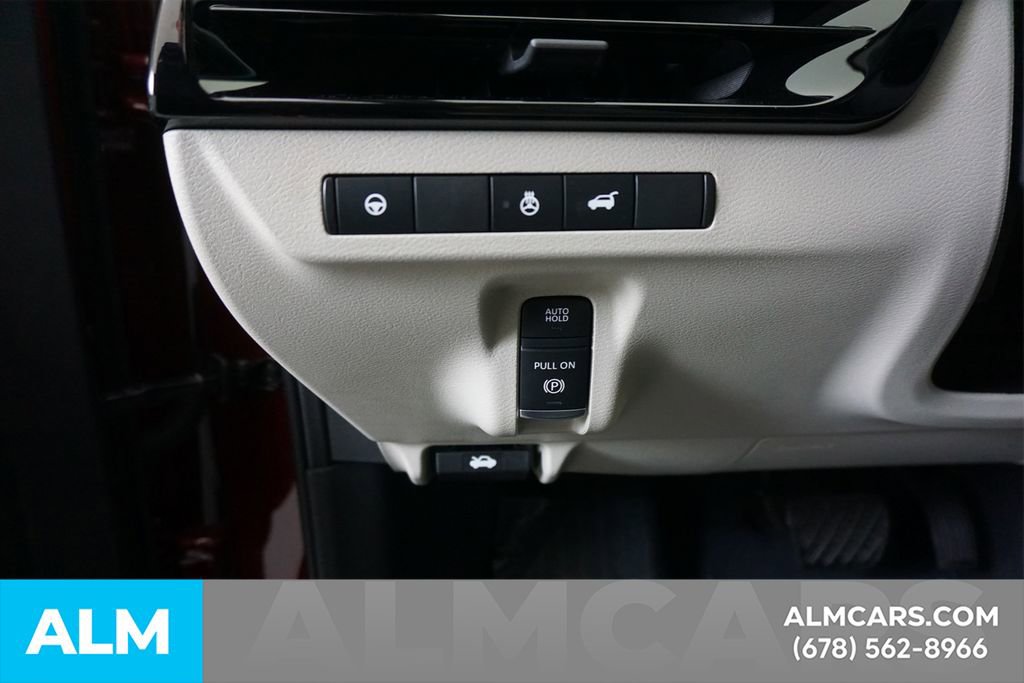 Used 2025 Nissan Murano SL AWD/4WD image 35