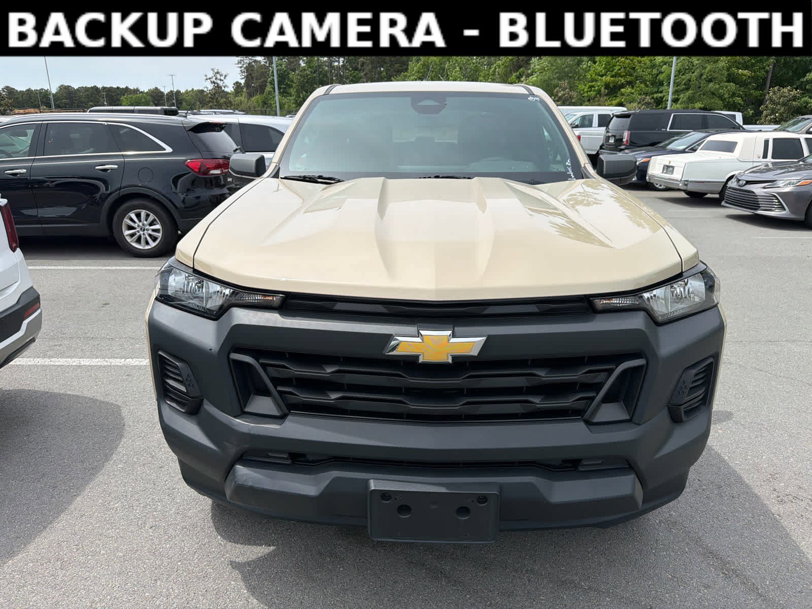 Used 2023 Chevrolet Colorado W/T RWD image 2