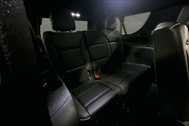 Used 2023 GMC Yukon XL SLT w/ SLT Luxury Package AWD/4WD image 33