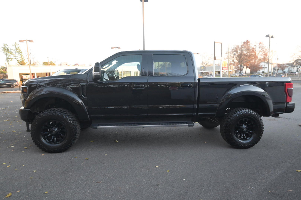 Used 2021 Ford F250 XLT w/ XLT Premium Package image 3