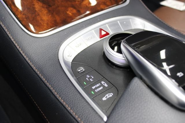 Used 2015 Mercedes-Benz S 550 4MATIC Sedan image 16