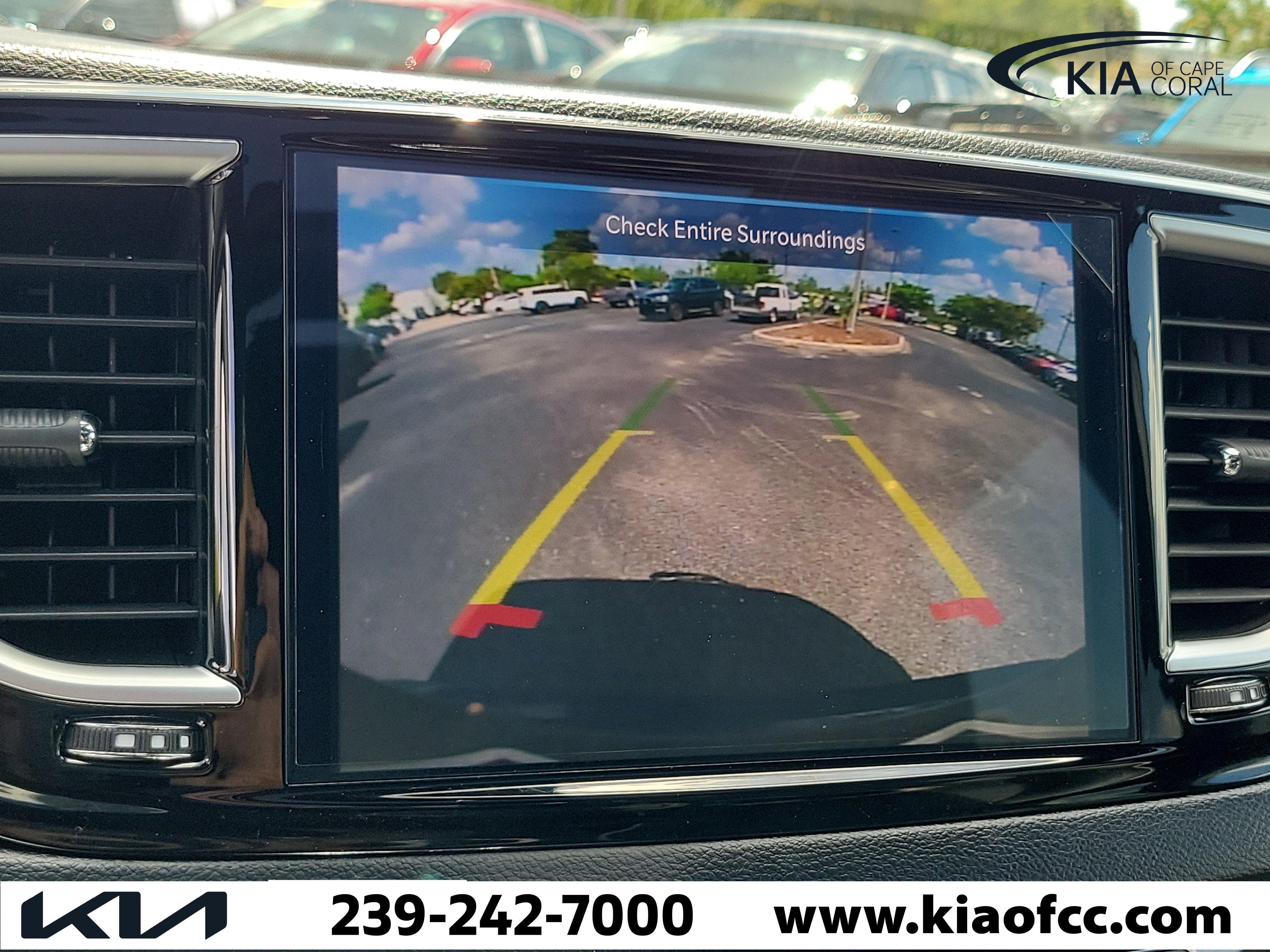 Used 2026 Chrysler Pacifica Limited image 29