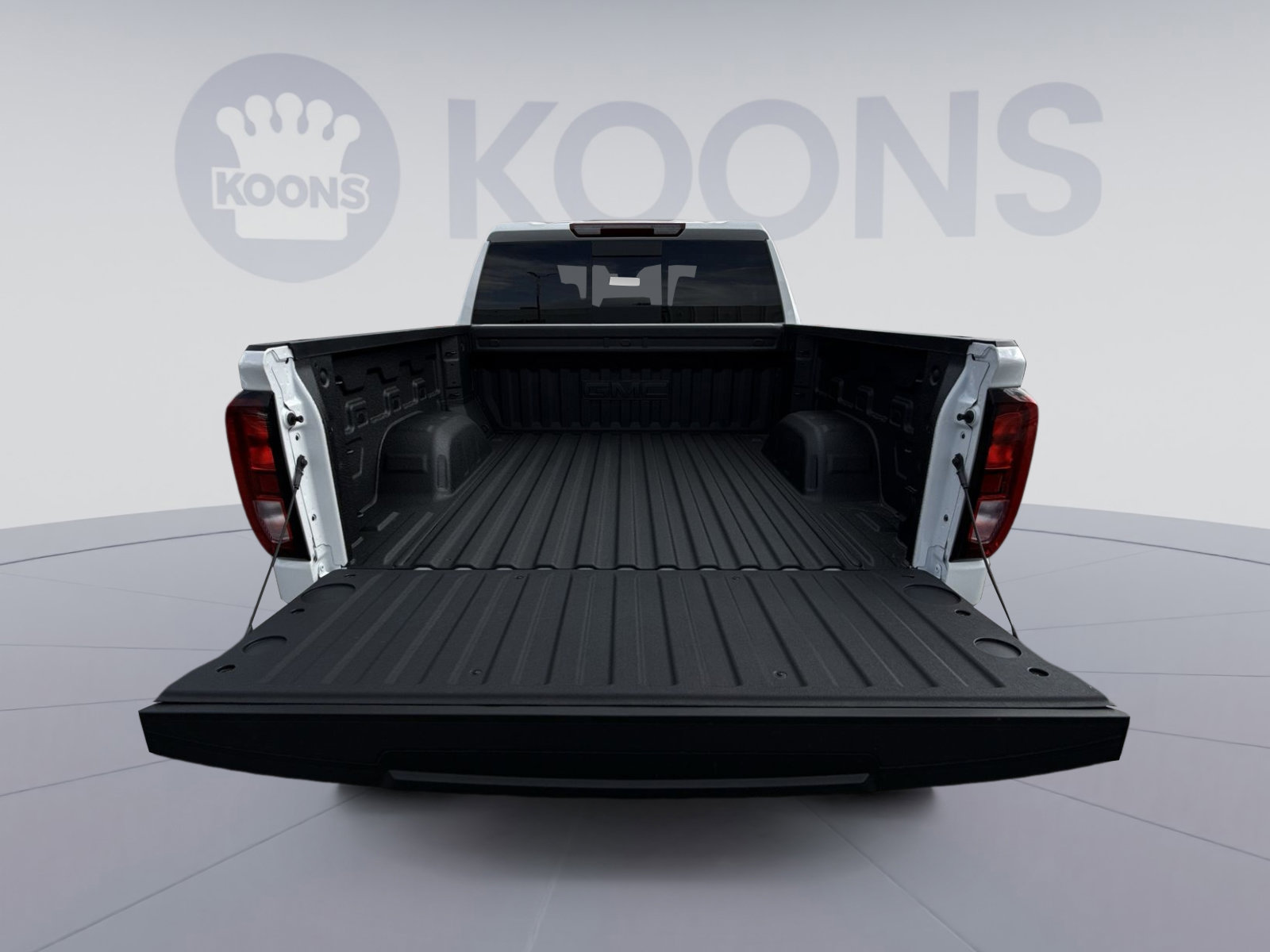 New 2026 GMC Sierra 1500 SLE w/ Preferred Package image 25