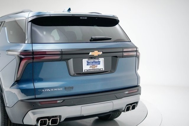New 2026 Chevrolet Traverse LT w/ Enhanced Driving Package image 5