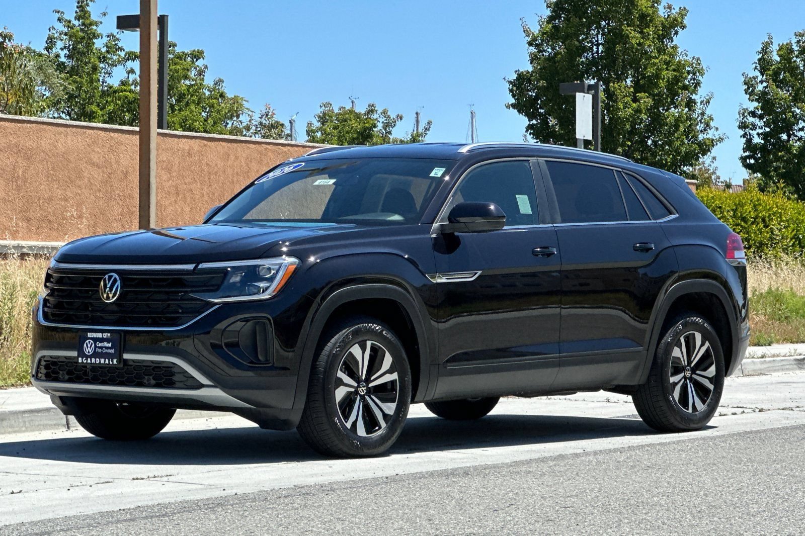 Certified 2026 Volkswagen Atlas Cross Sport SE AWD/4WD image 8