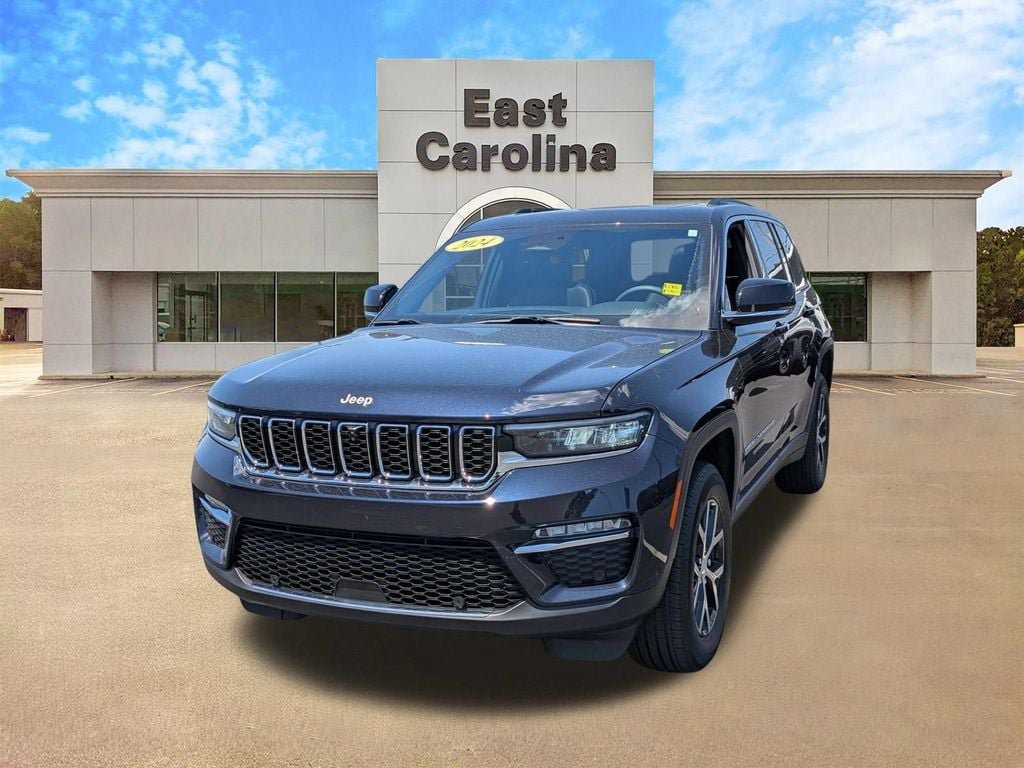 Certified 2024 Jeep Grand Cherokee Limited w/ Luxury Tech Group II AWD/4WD image 7