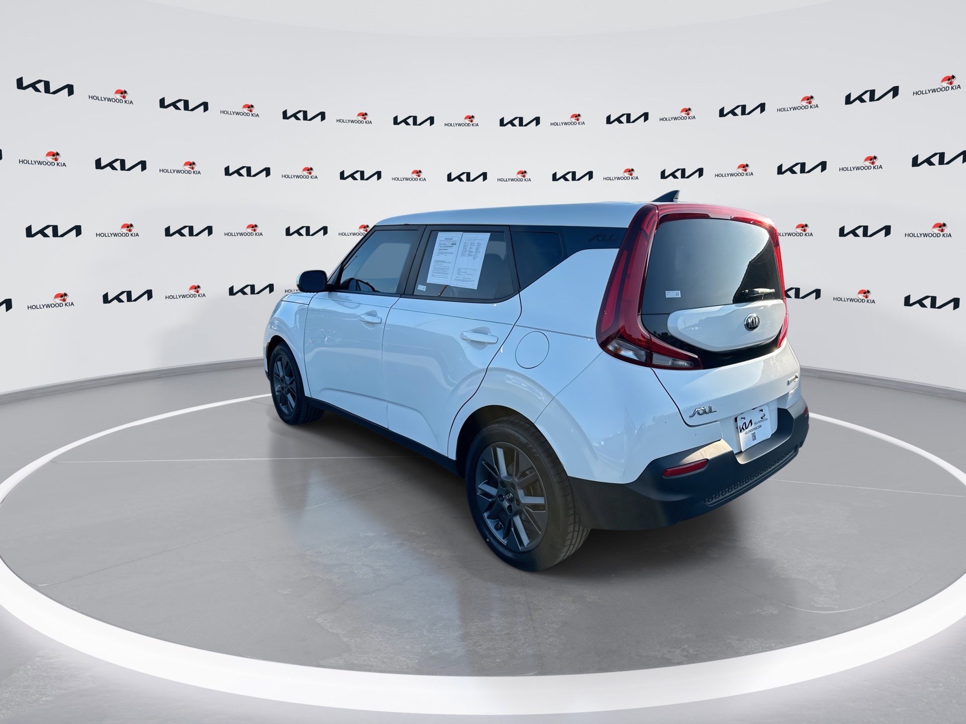 Used 2021 Kia Soul S FWD image 6