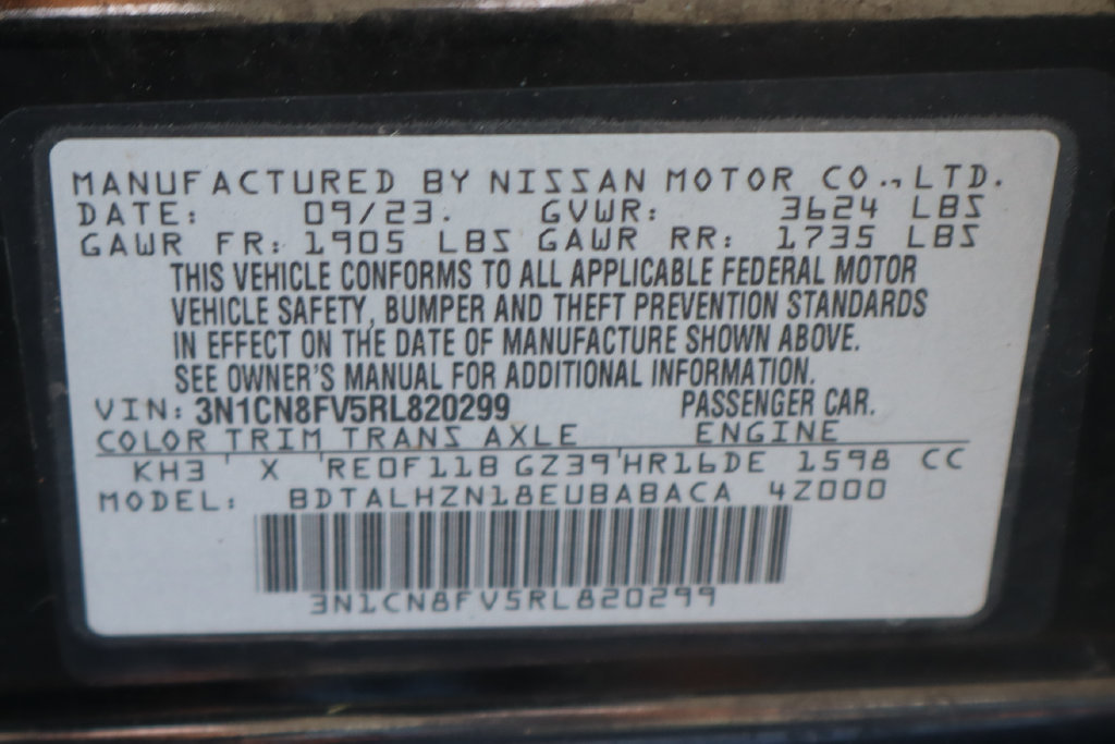 Used 2024 Nissan Versa SR w/ Trunk Package FWD image 43