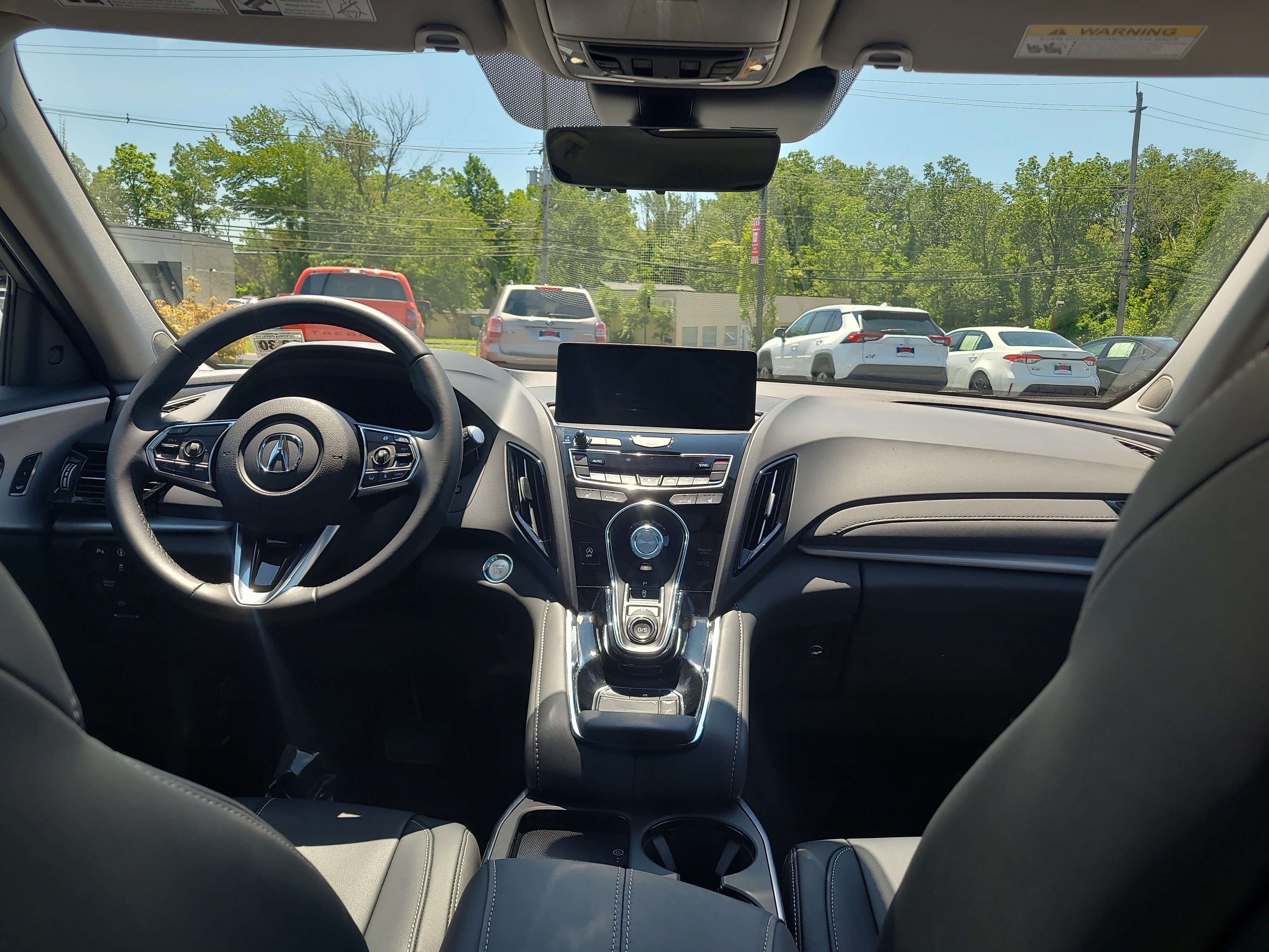 Used 2025 Acura RDX SH-AWD w/ Technology Package image 18