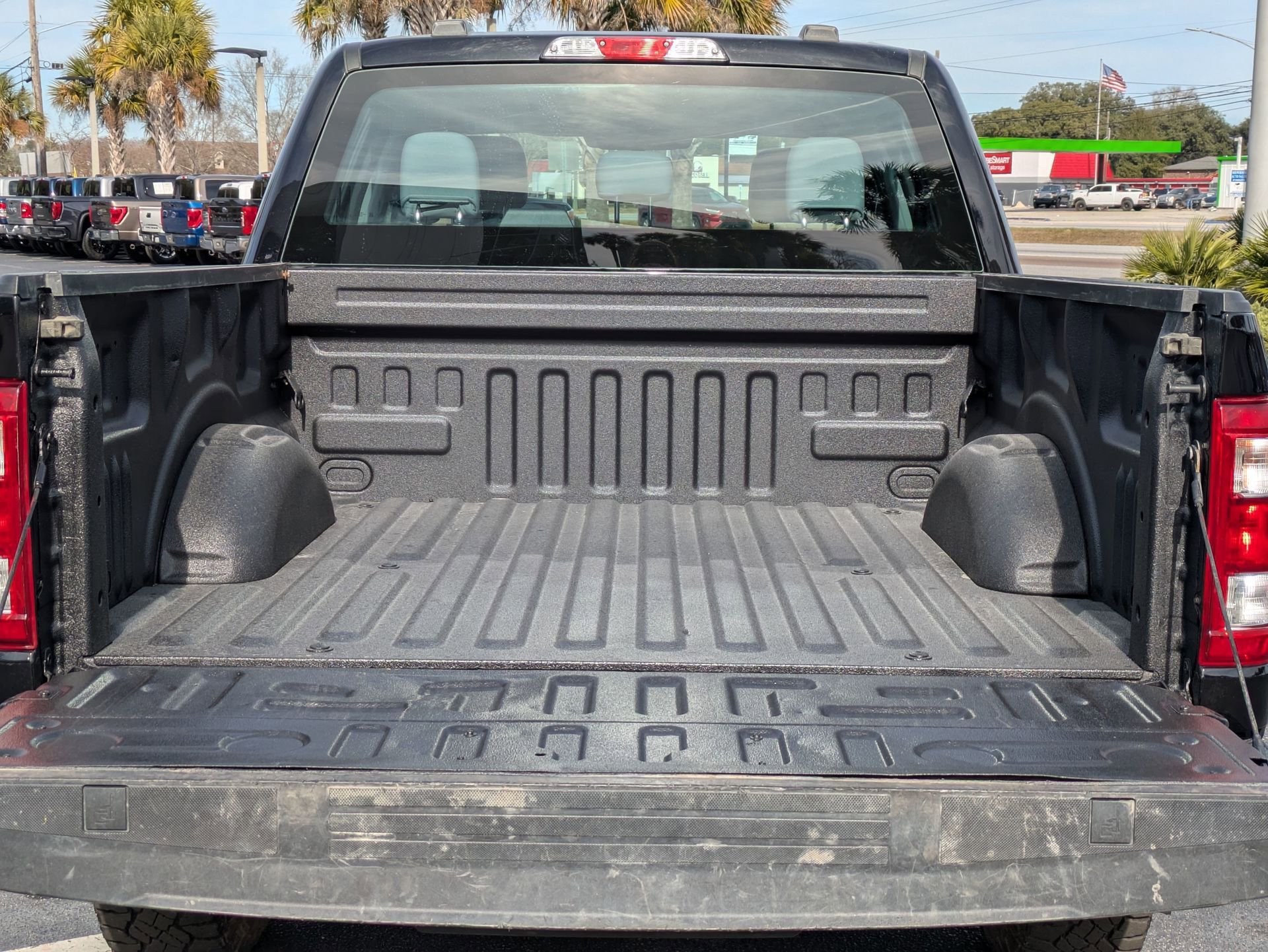 Used 2022 Ford F150 XL w/ Equipment Group 101A High image 16