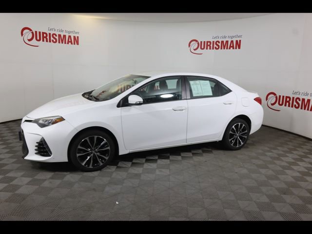 Used 2017 Toyota Corolla SE w/ Carpet Mat Package (TMS) image 6