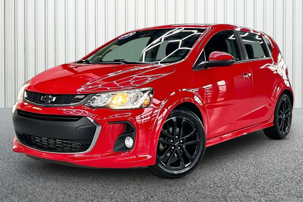 Used 2019 Chevrolet Sonic LT FWD image 3