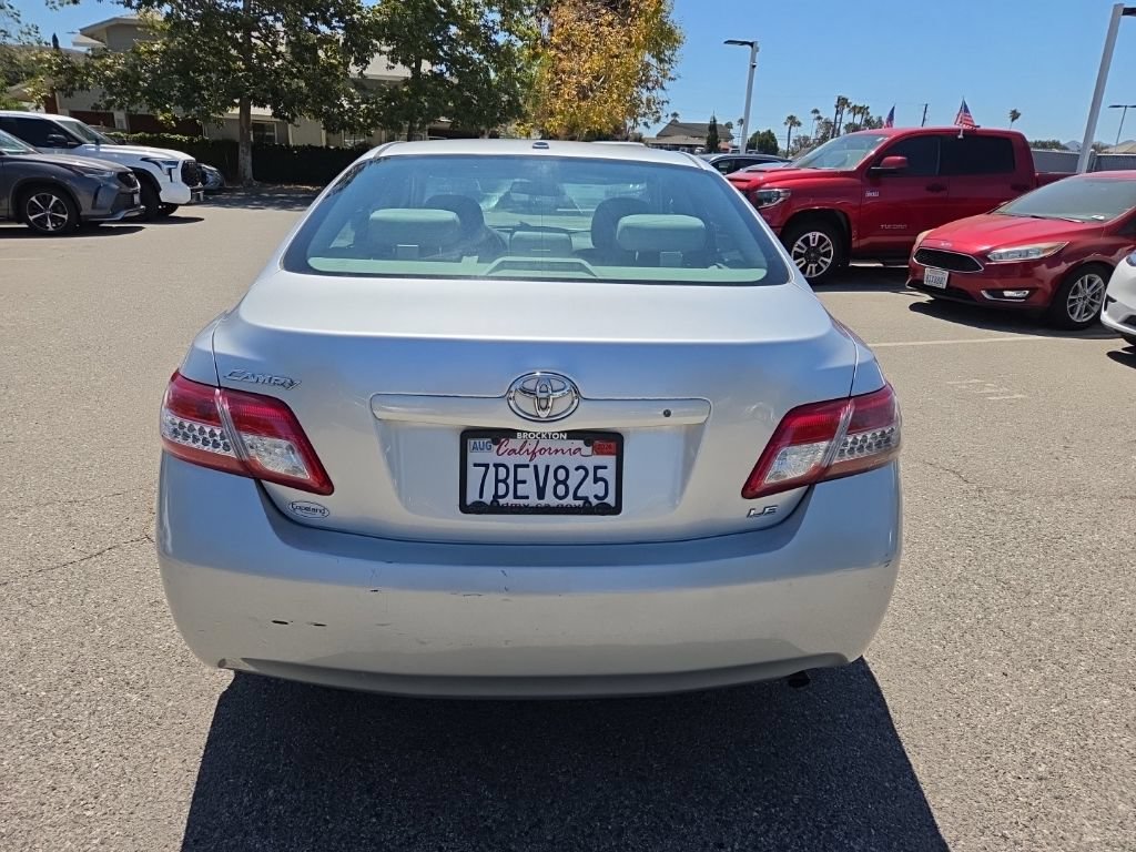 Used 2010 Toyota Camry FWD image 4
