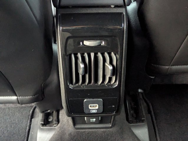 Used 2023 Jeep Compass Limited image 18