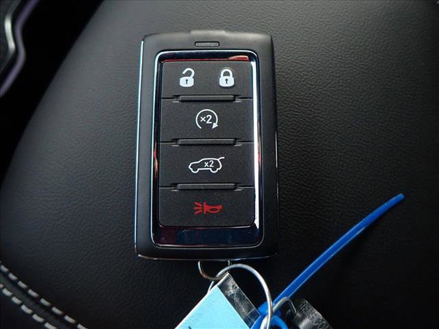 New 2025 Jeep Grand Cherokee Laredo w/ Luxury Tech Group I image 25