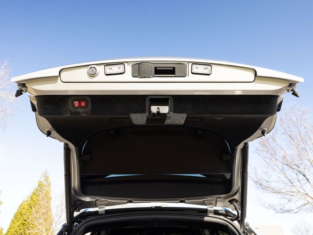 New 2026 Aston Martin DBX 707 image 54