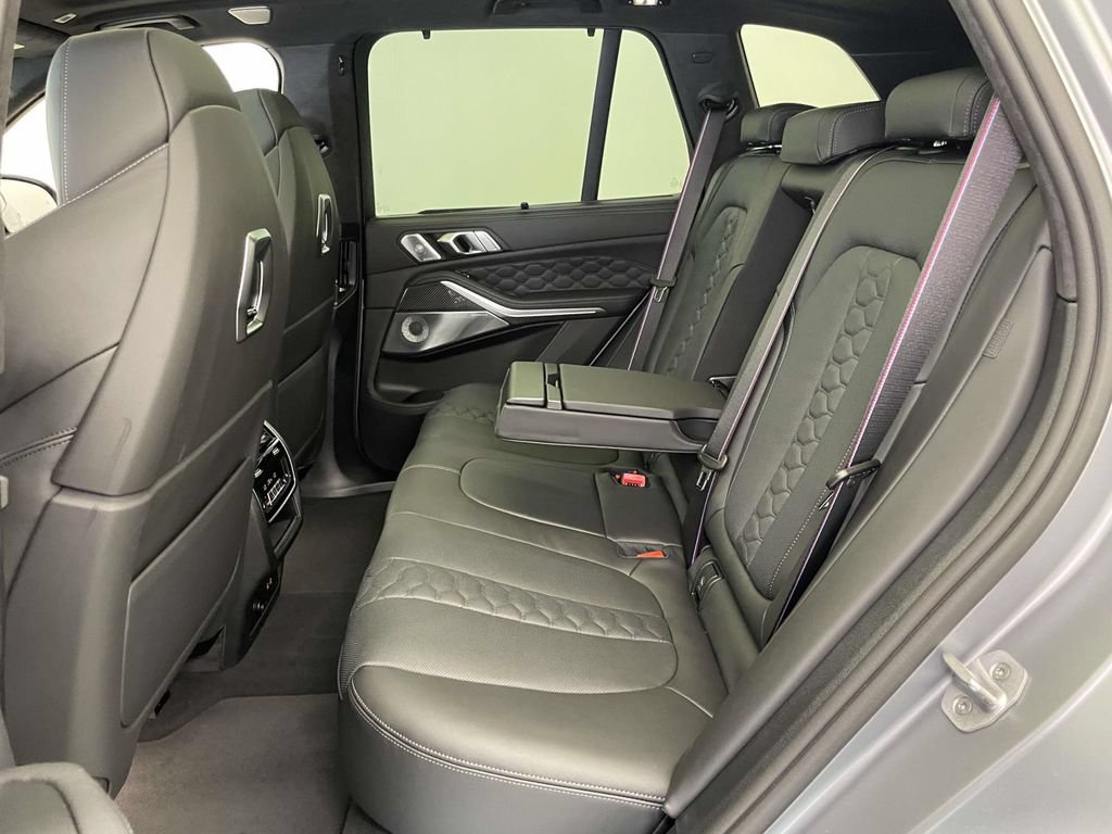 New 2026 BMW X5 M Competition w/ Executive Package AWD/4WD image 15